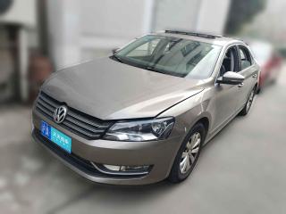 大众帕萨特2013款1.8TSIDSG尊荣版