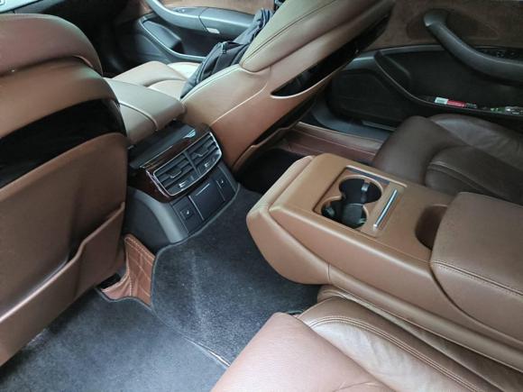 [成都·川A] 二手奥迪奥迪A82013款 A8L 30 FSI 舒适型