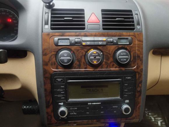 [广州·粤S] 二手大众途安2008款 1.8T 智尊版自动5座