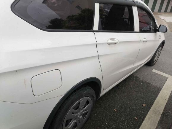 [上海·陕A] 二手宝骏宝骏310W2017款 1.5L 手动舒适型 国V