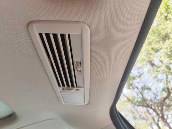 [杭州·浙A] 二手奔驰奔驰V级2017款 V 260 L 尊贵加长版