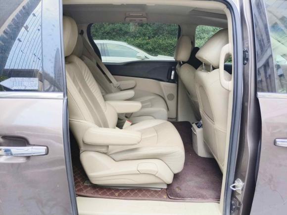 [南京·苏A] 二手别克别克GL82017款 25S 豪华型 国V