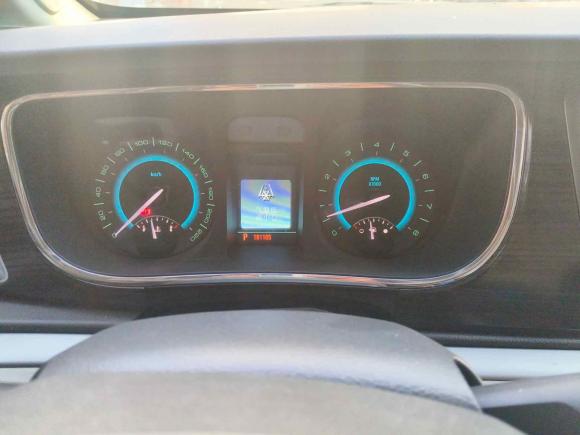 [北京·京A] 二手别克别克GL82011款 3.0L GT豪华商务豪雅版