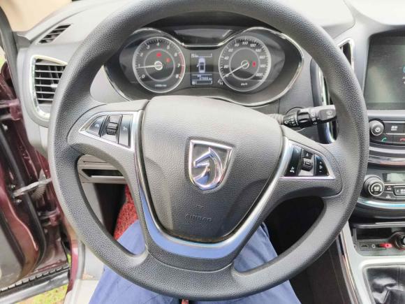 [义乌·浙G] 二手宝骏宝骏5602015款 1.8L 手动精英型