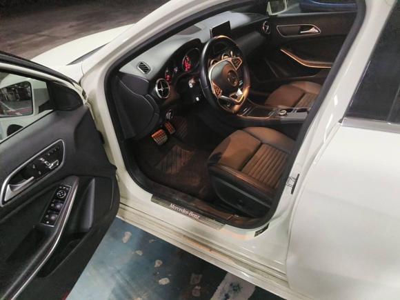 [济南·鲁A] 二手奔驰奔驰A级2016款 A 200 运动型