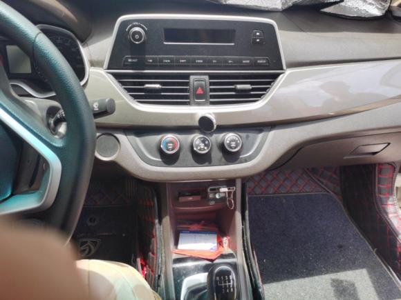 [佛山·粤Y] 二手宝骏宝骏310W2017款 1.5L 手动舒适型 国V