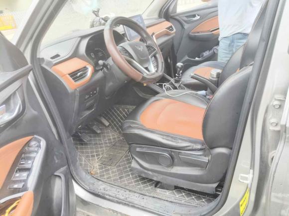 [温州·浙C] 二手五菱汽车五菱宏光S32018款 1.5L 手动豪华型 国V