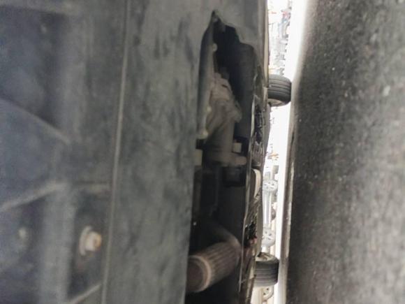 [广州·粤B] 二手荣威荣威i6新能源2017款 45T 混动互联智享版