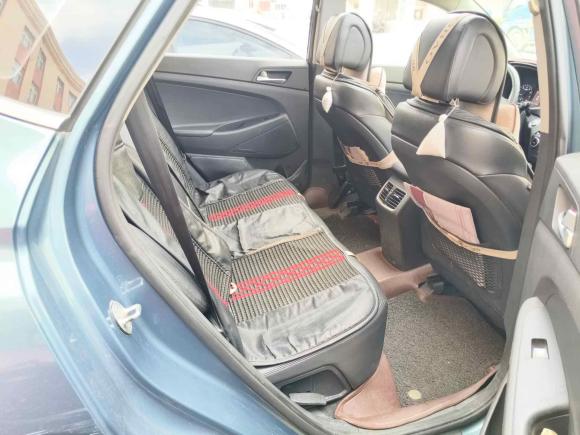 [温州·浙C] 二手现代途胜2015款 1.6T 双离合两驱领先型