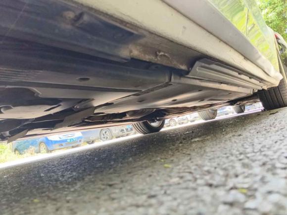 [武汉·鄂A] 二手奥迪奥迪A4L2012款 2.0 TFSI 自动标准型