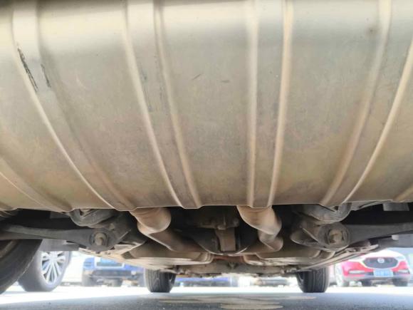 [广州·粤A] 二手大众途锐2011款 3.0TSI 舒适型