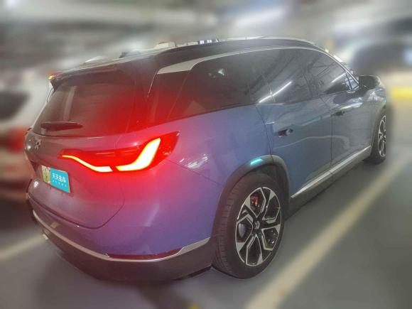 [上海·沪A] 二手蔚来蔚来ES82022款 100kWh 领航版 六座