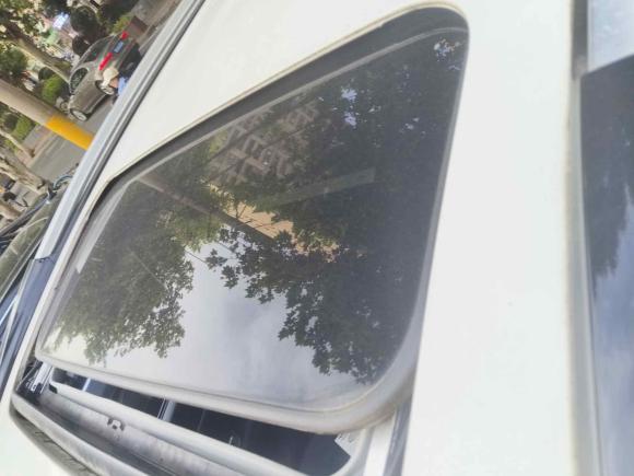 [武汉·鄂A] 二手哈弗哈弗H62017款 红标 运动版 1.5T 自动两驱豪华型