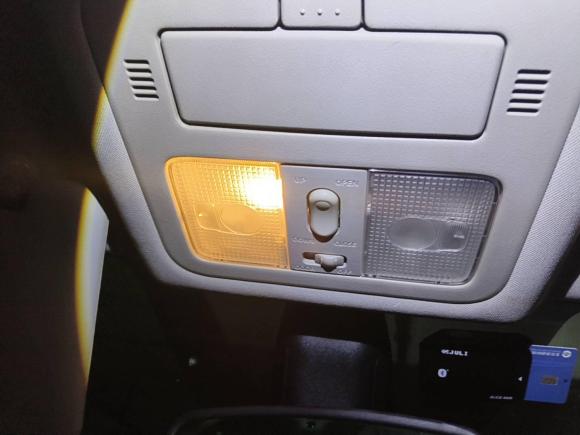 [深圳·粤B] 二手雷诺科雷傲2012款 2.5L 四驱舒适导航版