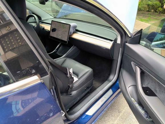 [上海·沪A] 二手特斯拉Model 32020款 标准续航后驱升级版