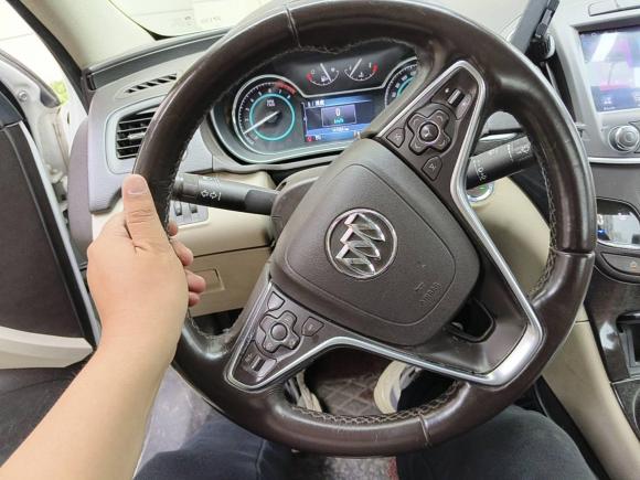 [上海·苏E] 二手别克君威2014款 2.4L SIDI精英时尚型