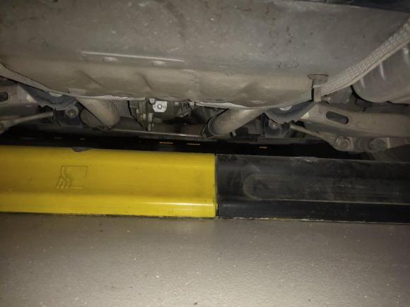 [深圳·粤B] 二手捷豹捷豹XEL2018款 2.0T 200PS 尊享版