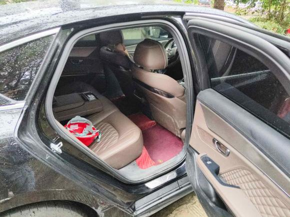 [上海·川F] 二手比亚迪汉2022款 DM-i 121KM 尊荣型