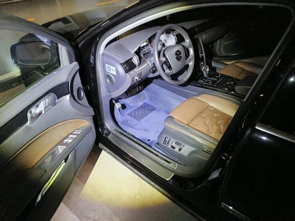 [苏州·苏E] 二手大众辉腾2014款 3.0L 商务型