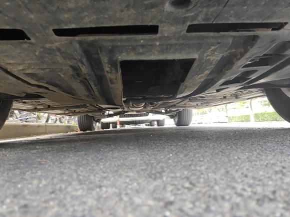 [上海·苏A] 二手东风风行景逸X52013款 1.6L 手动尊享型 国V