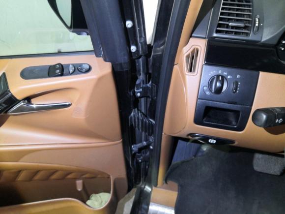 [上海·沪G] 二手奔驰威霆2013款 3.0L 精英版