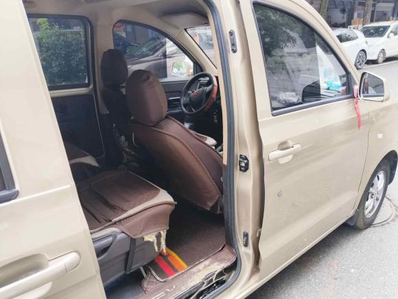 [温州·湘U] 二手五菱汽车五菱宏光V2021款 1.5L劲享版LAR