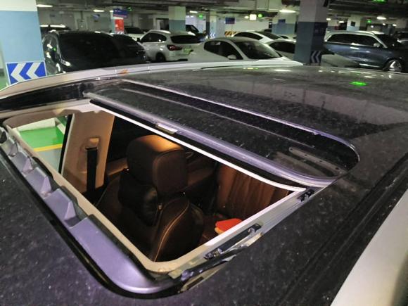 [成都·川A] 二手英菲尼迪英菲尼迪QX602016款 2.5 S/C Hybrid 四驱全能版 国V