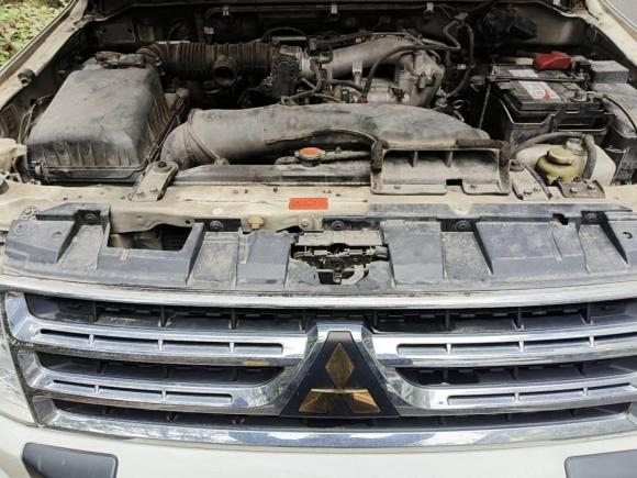 [义乌·浙G] 二手三菱帕杰罗2011款 3.0L 精英版