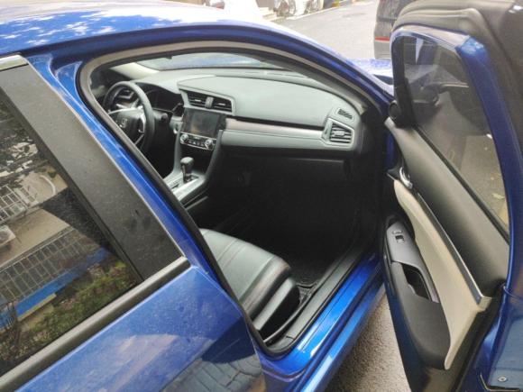 [上海·苏A] 二手本田思域2016款 220TURBO CVT豪华版