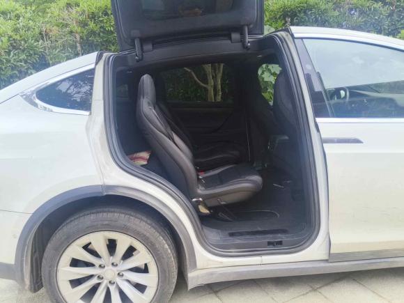 [上海·沪A] 二手特斯拉Model X2017款 Model X 100D 长续航版