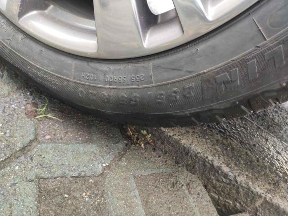 [杭州·浙A] 二手凯迪拉克凯迪拉克XT62020款 28T 七座四驱豪华型