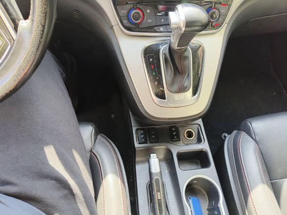 [上海·沪A] 二手哈弗哈弗H62015款 运动版 1.5T 自动两驱豪华型