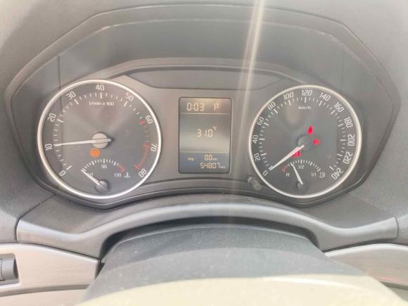 [青岛·鲁B] 二手斯柯达明锐2010款 1.6L 自动逸俊版