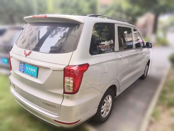 [苏州·苏E] 二手五菱汽车五菱宏光2019款 1.5L S标准型国VI LAR