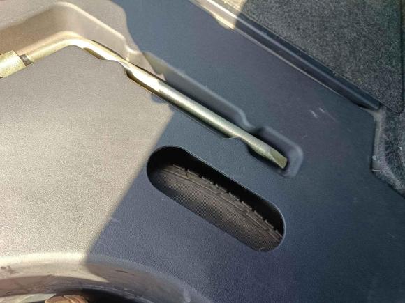 [济南·鲁A] 二手丰田皇冠2005款 3.0L Royal E