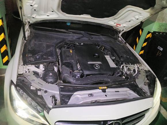 [温州·鲁A] 二手奔驰奔驰C级2017款 改款 C 200 运动版