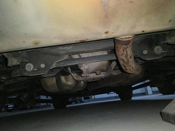 [广州·粤A] 二手路虎揽胜极光2017款 2.0T SE 智耀版