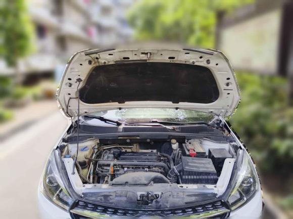 [南昌·赣M] 二手奇瑞艾瑞泽52016款 1.5L CVT领潮版