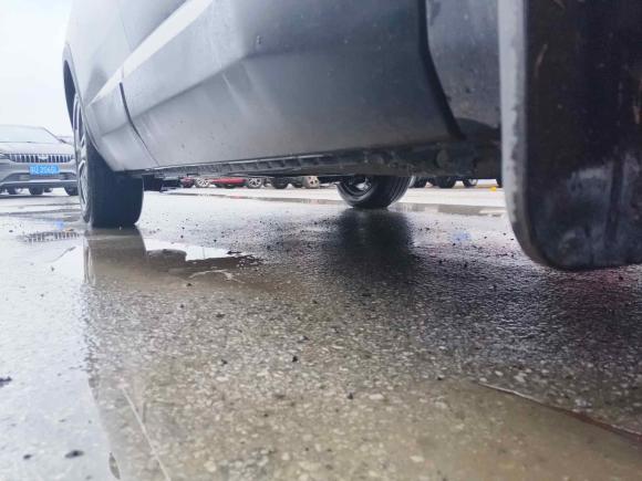 [苏州·苏E] 二手标致标致50082017款 380THP 7座精英版