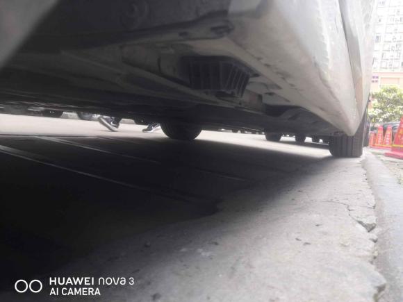 [上海·沪B] 二手宝马宝马5系2014款 525Li 豪华设计套装