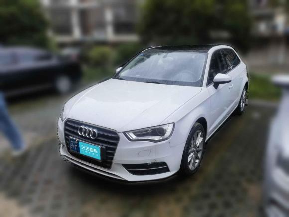 奧迪奧迪A32015款 Sportback 35 TFSI 百萬(wàn)紀(jì)念舒享型「南通二手車」「天天拍車」