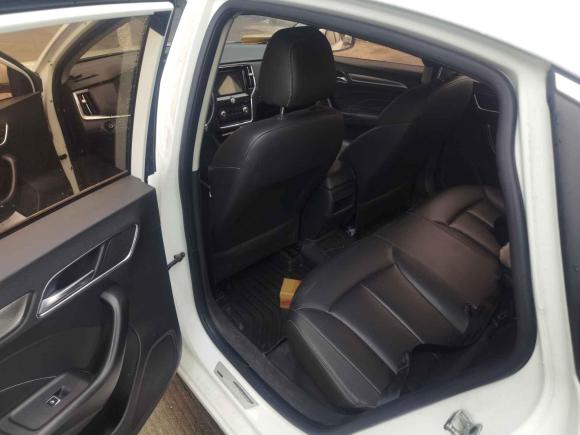 [义乌·苏G] 二手荣威荣威i62018款 20T 自动旗舰版