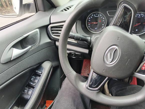 [苏州·苏E] 二手陆风陆风逍遥2018款 1.5T 手动白银版