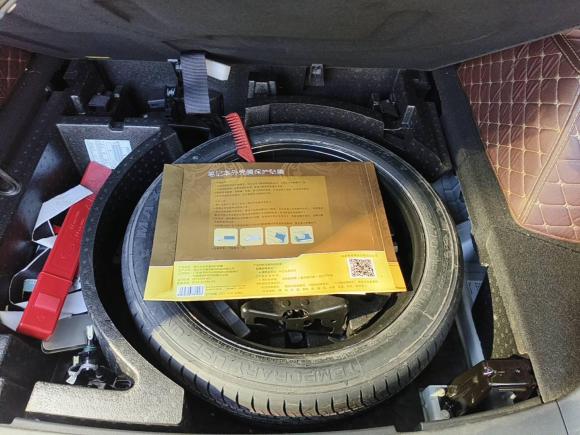 [南昌·赣A] 二手凯迪拉克凯迪拉克XT52018款 25T 豪华型