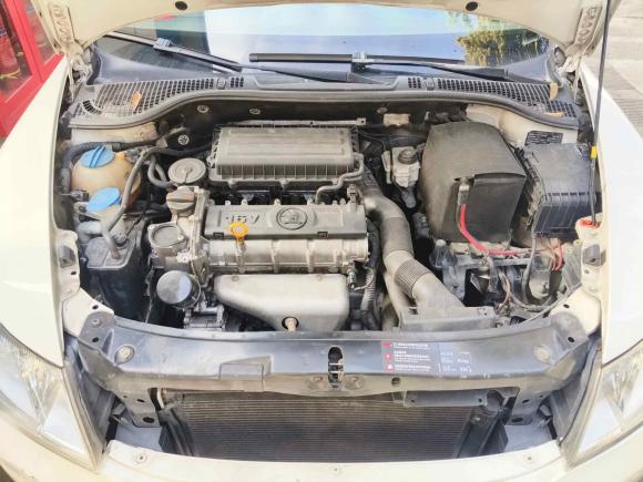 [成都·川A] 二手斯柯达明锐2015款 经典款 1.6L 手动逸杰版