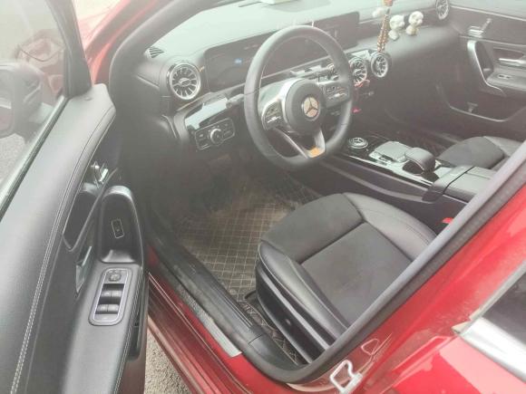 [嘉兴·苏U] 二手奔驰奔驰A级2019款 A 200 L 运动轿车