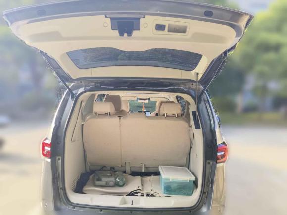 [上海·沪F] 二手别克别克GL82020款 陆上公务舱 652T 尊贵型