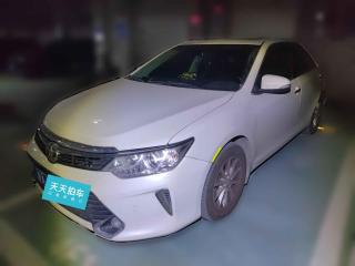 丰田凯美瑞2016款2.0G十周年纪念领先版