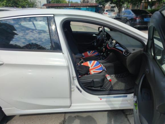 [上海·沪A] 二手别克威朗2016款 两厢GS 20T 双离合豪情运动型