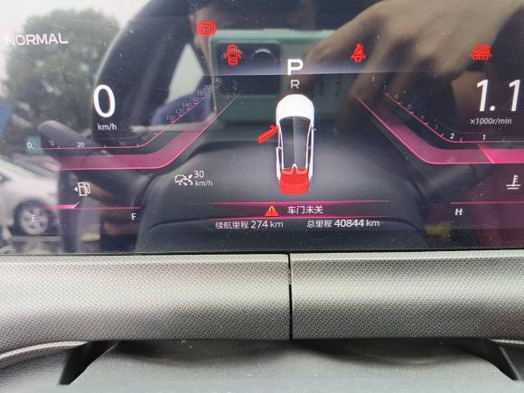 [义乌·浙G] 二手长安长安UNI-T2020款 1.5T 尊贵型